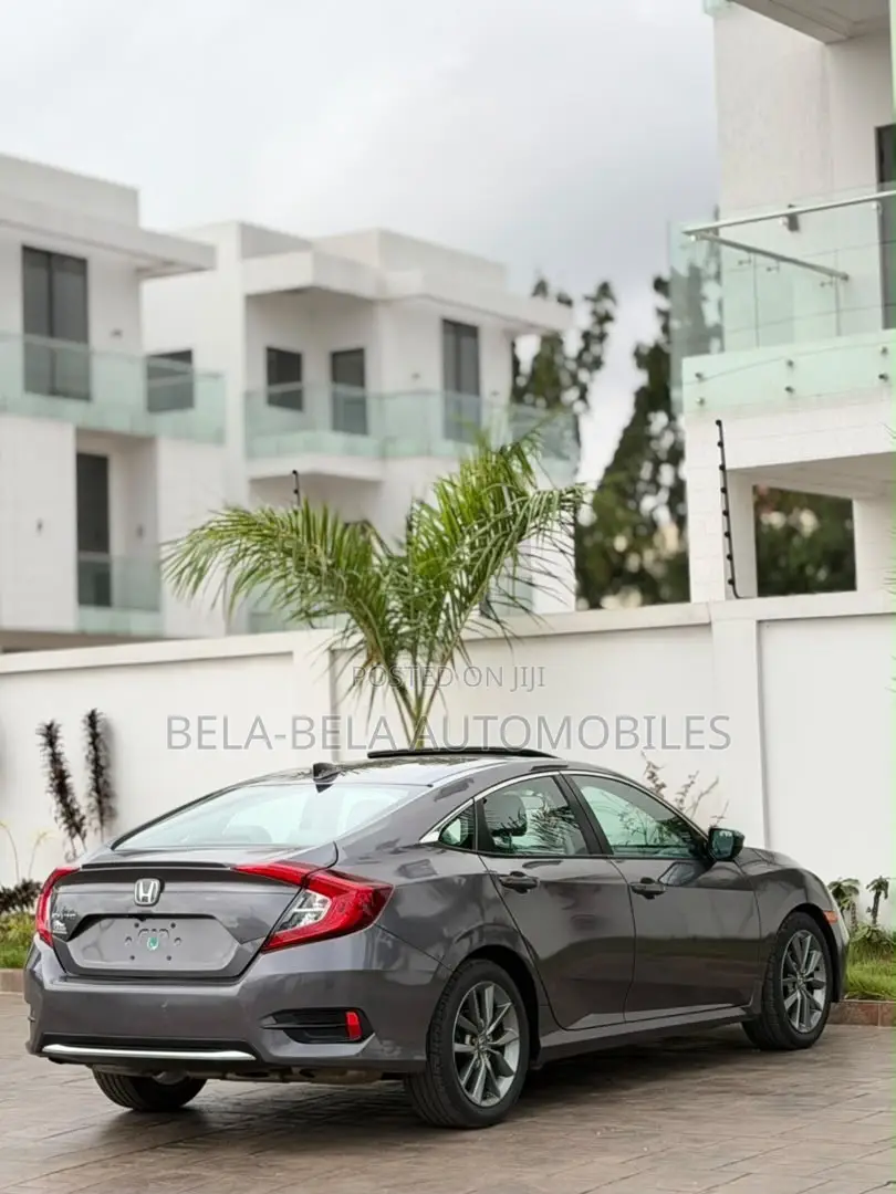 Honda Civic EX Sedan 2020 Gray