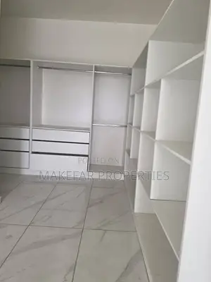 5bdrm House in East Legon for rent