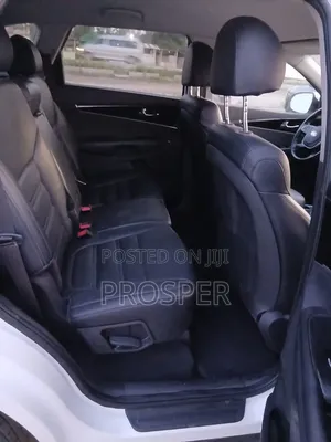 Kia Sorento 2019 White