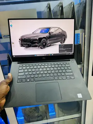 Laptop Dell Precision 5530 16GB Intel Core i7 SSD 512GB