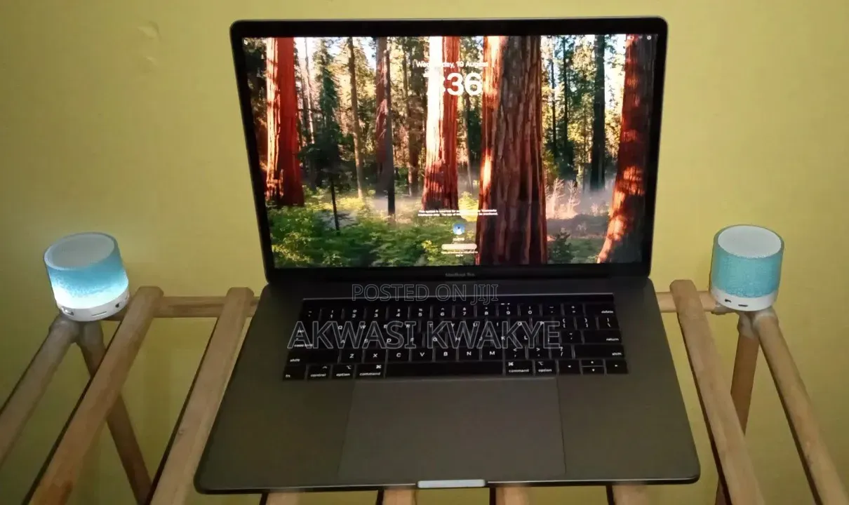 Laptop Apple MacBook Pro 2019 32GB Intel Core i9 SSD 512GB