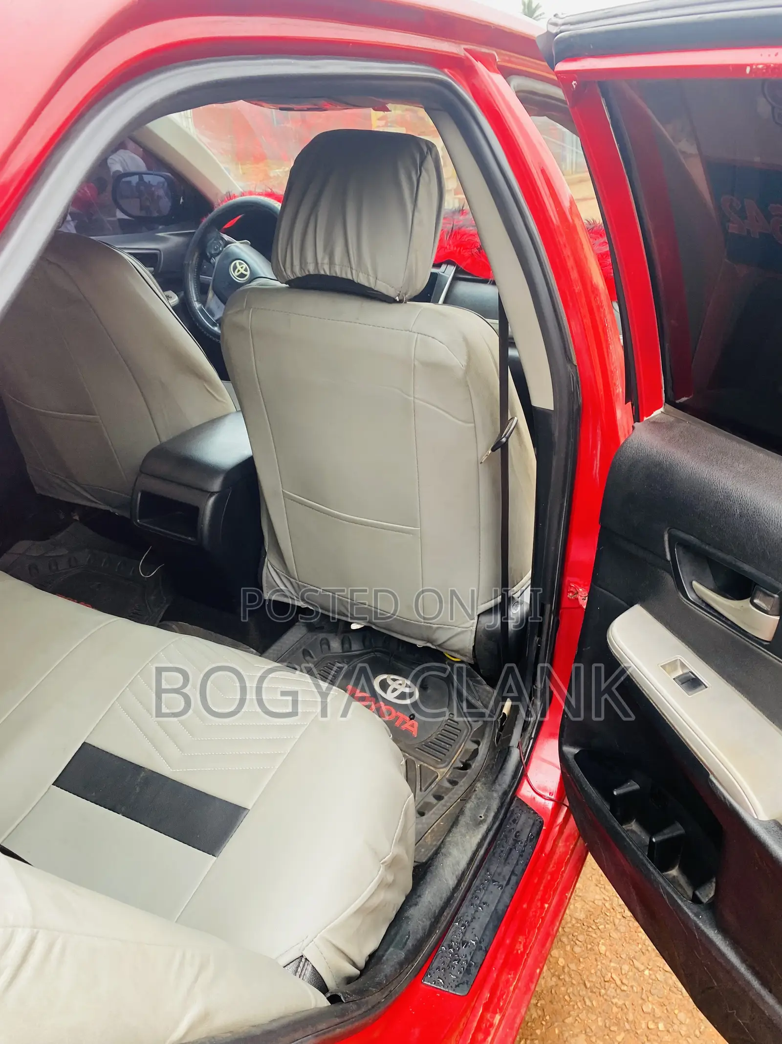 Toyota Camry 2013 Red