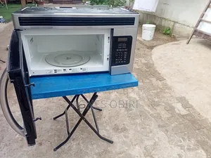 Microwave Oven