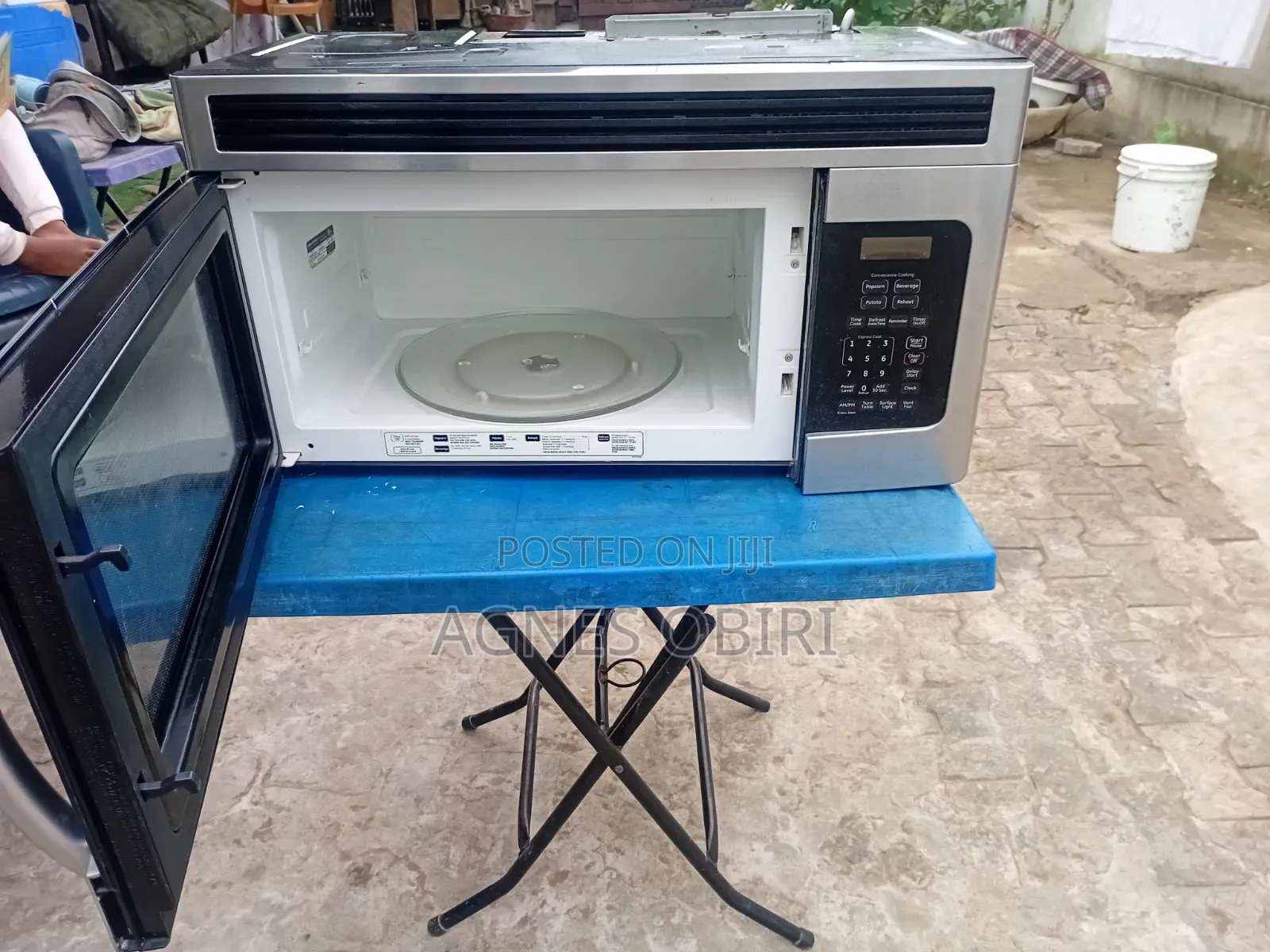 Microwave Oven