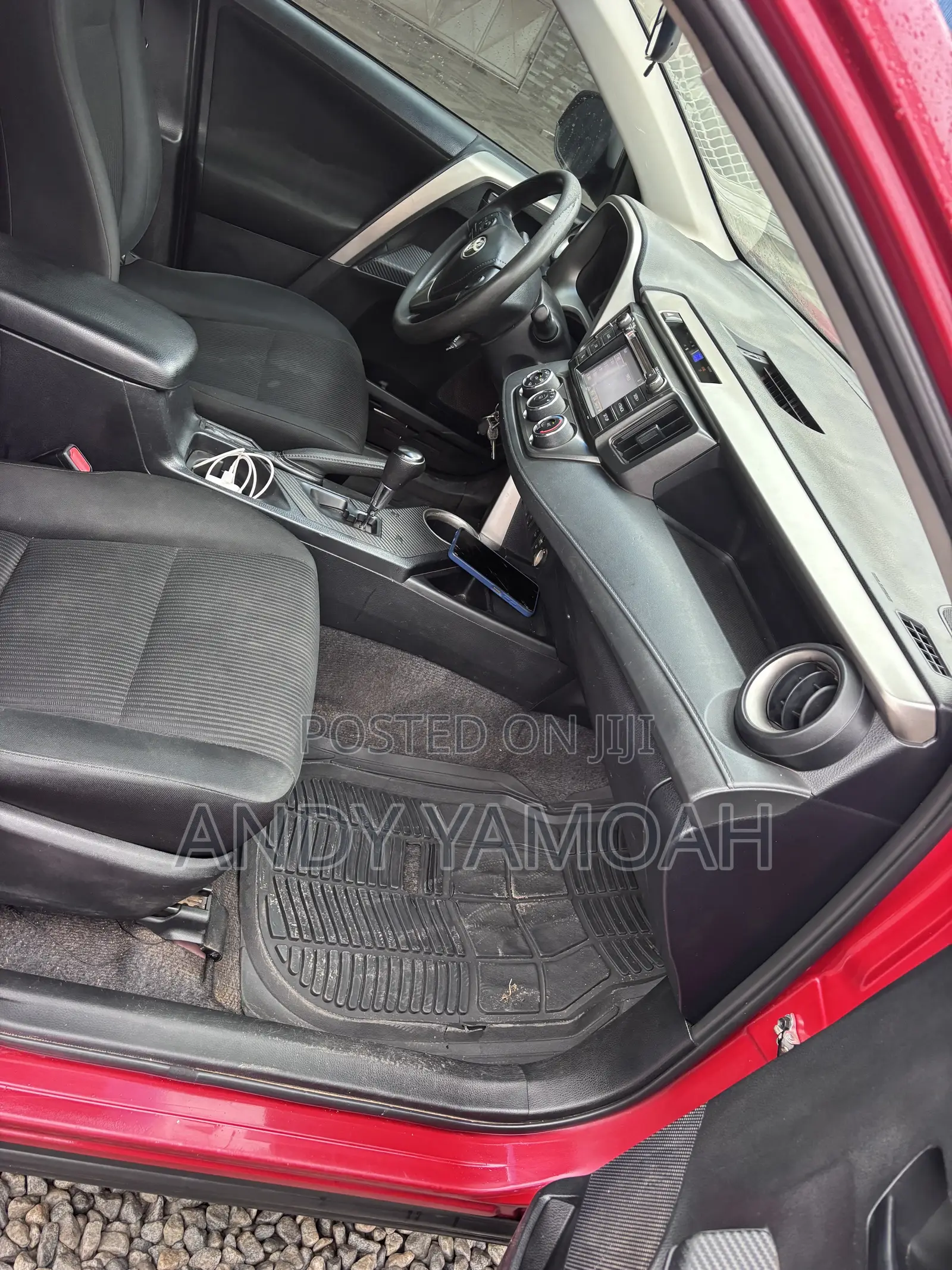 Toyota RAV4 2015 Red