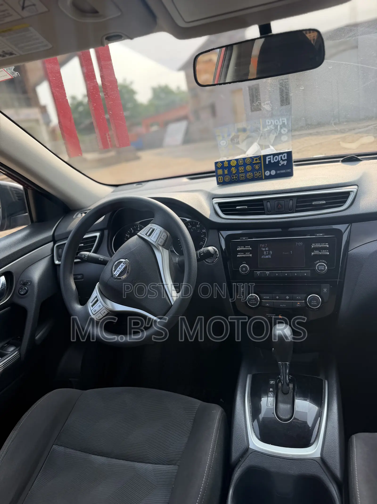 Nissan Sentra 2018 Red