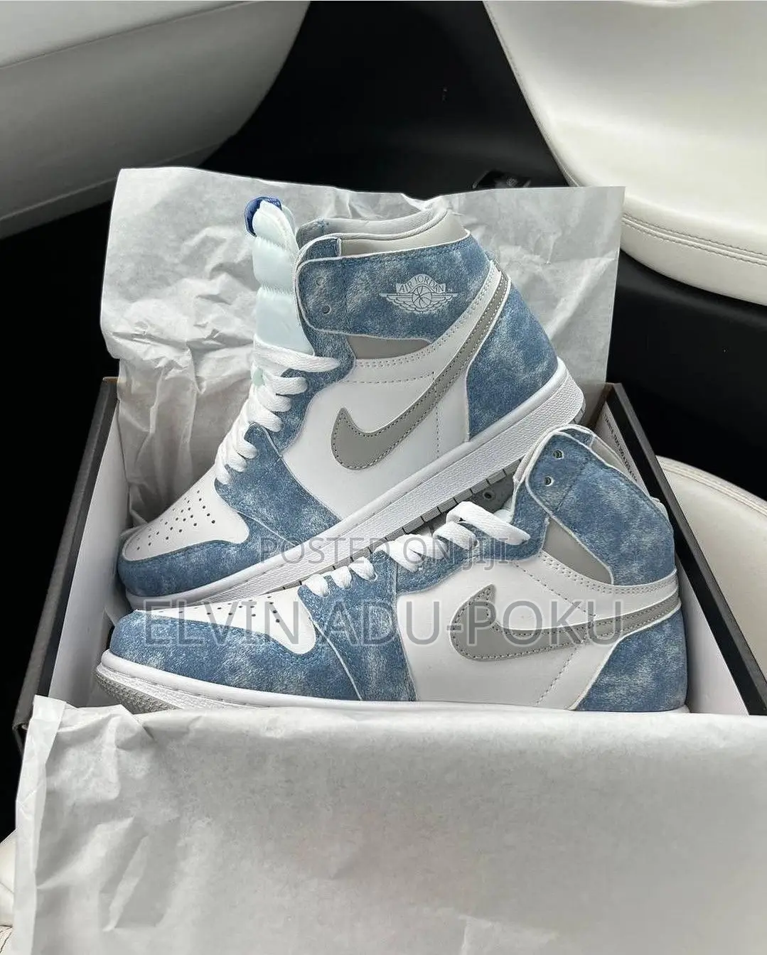 Nike Air Jordan 1 Retro High | Hyper Royal Sneaker