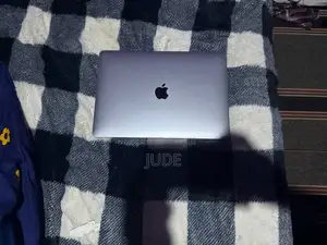 Laptop Apple MacBook Pro 2017 8GB Intel Core i5 SSD 128GB