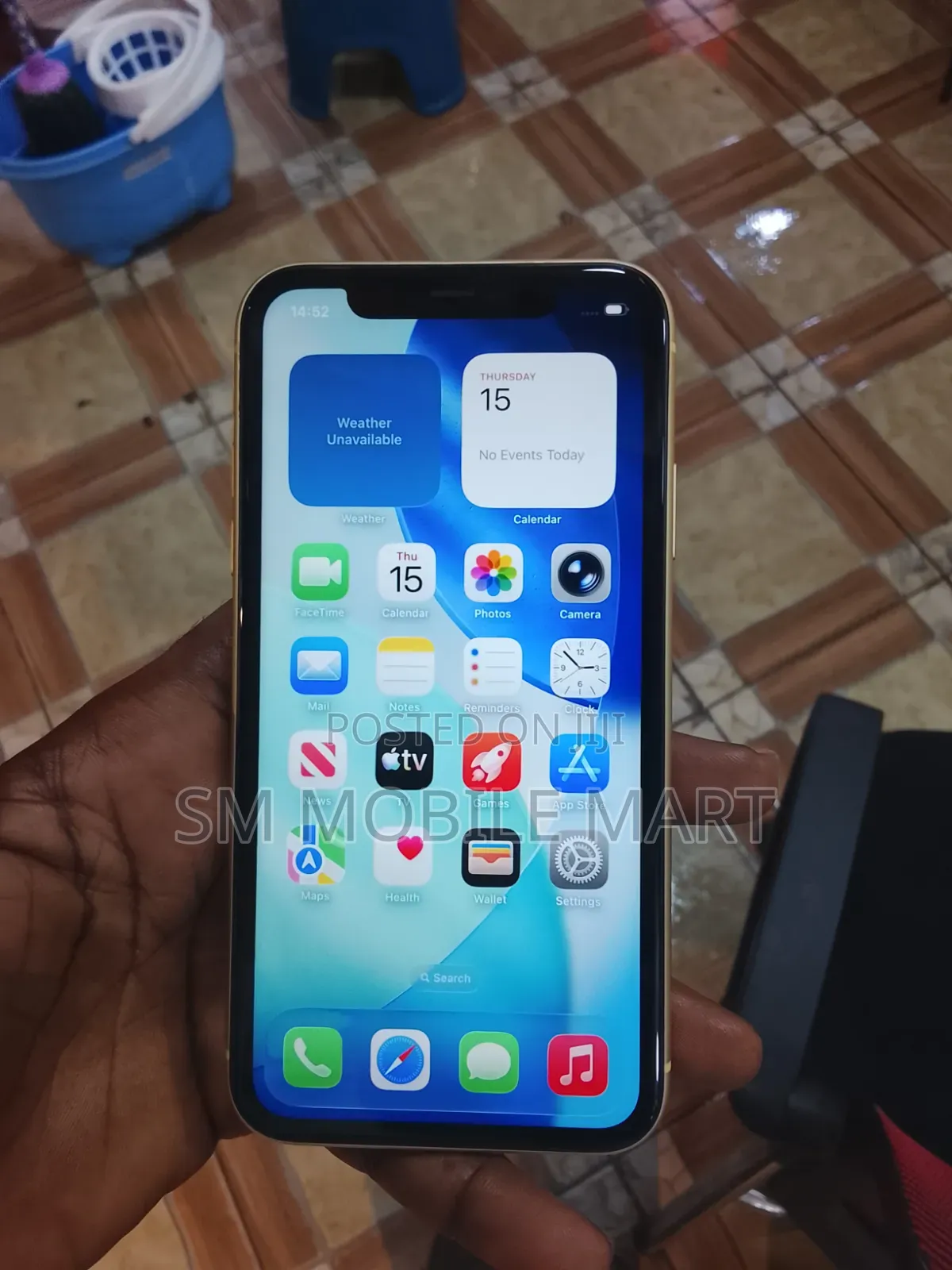 Apple iPhone 11 128 GB Gold