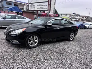 Hyundai Sonata 2013 Black