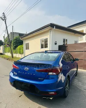 Hyundai Elantra Sport 2019 Blue
