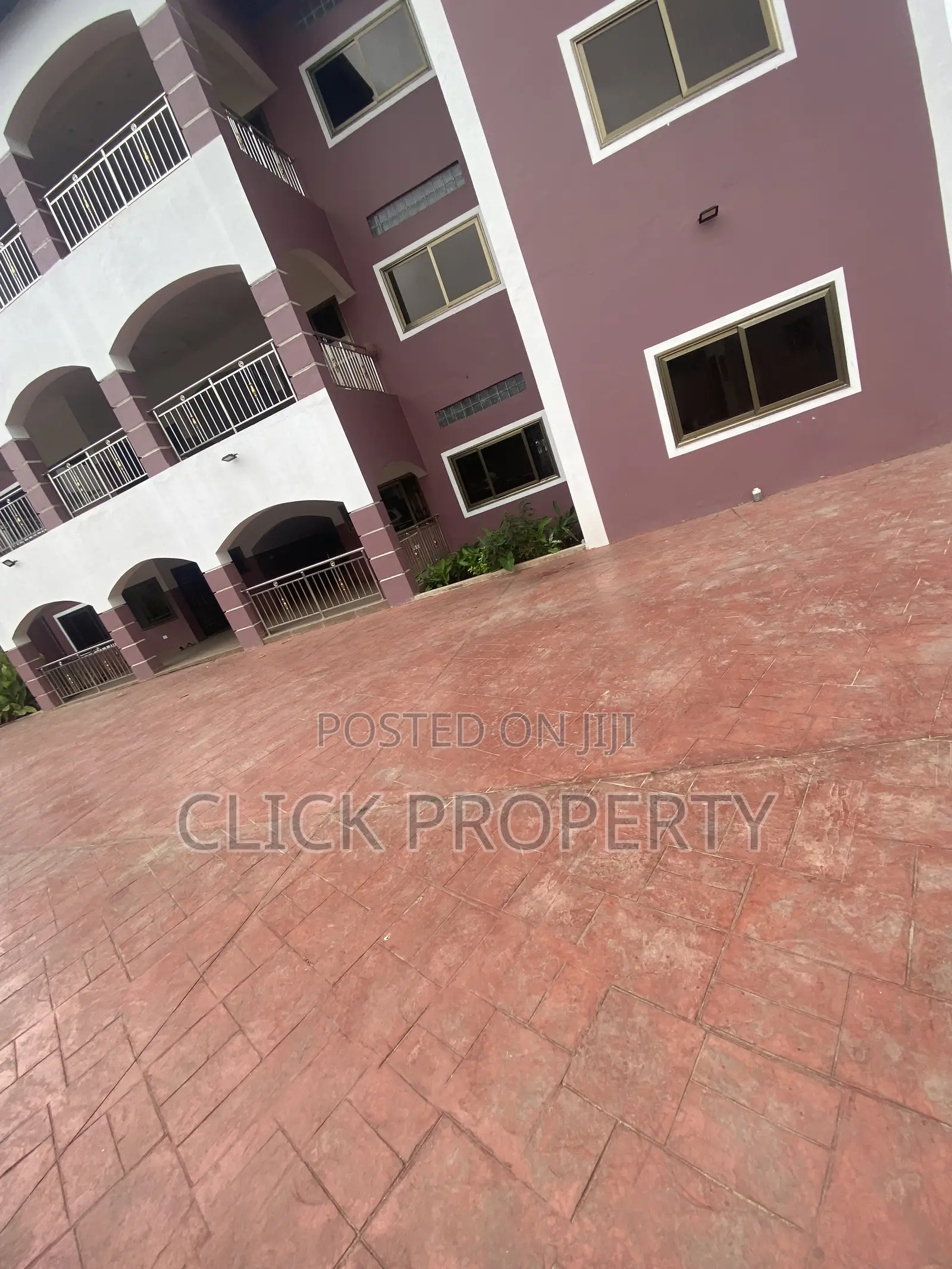 2bdrm Apartment in East Legon, A&C Mall Area for rent