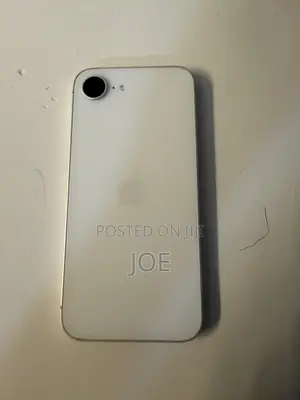 Apple iPhone 16e 128 GB White