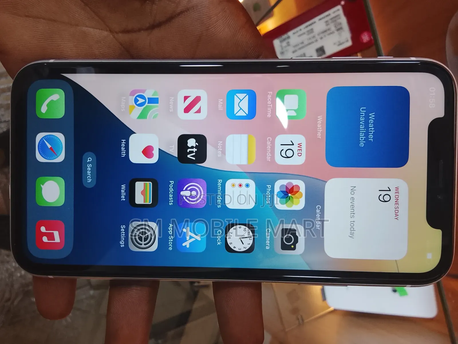 Apple iPhone XR 64 GB White