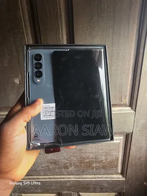New Samsung Galaxy Z Fold4 512 GB