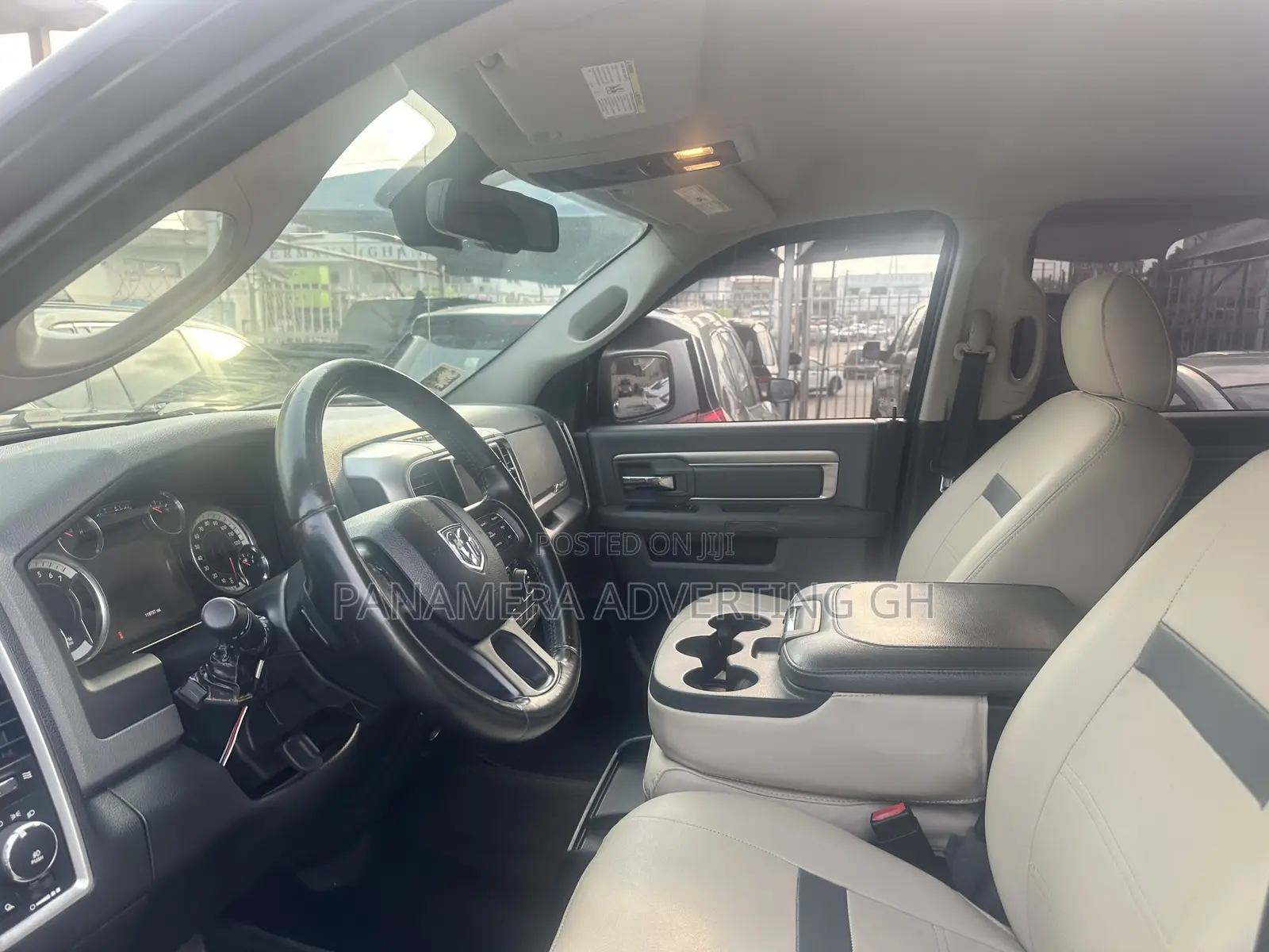 Dodge RAM 1500 5.7 Petrol AWD 2017 Black