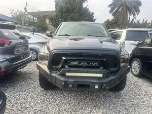 Dodge RAM 1500 5.7 Petrol AWD 2017 Black