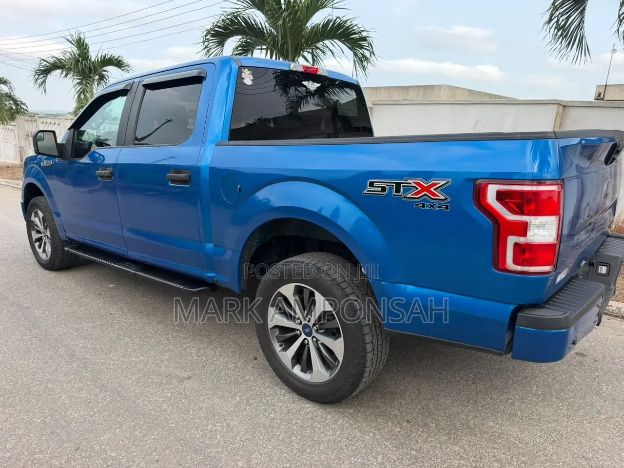 Ford F-150 2019 Blue