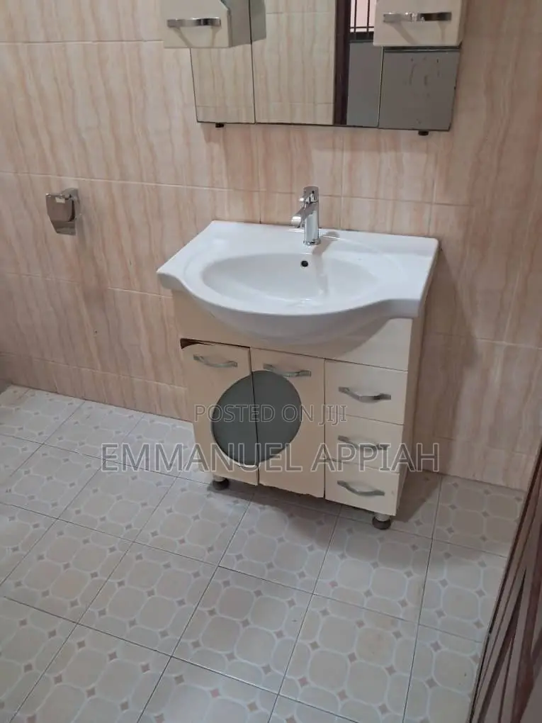 2bdrm Apartment in Gbawe Buleme for rent