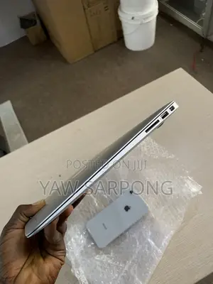 Laptop Apple MacBook Air 8GB Intel Core i5 SSD 128GB
