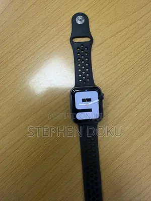 Apple Watch Series 5 44mm