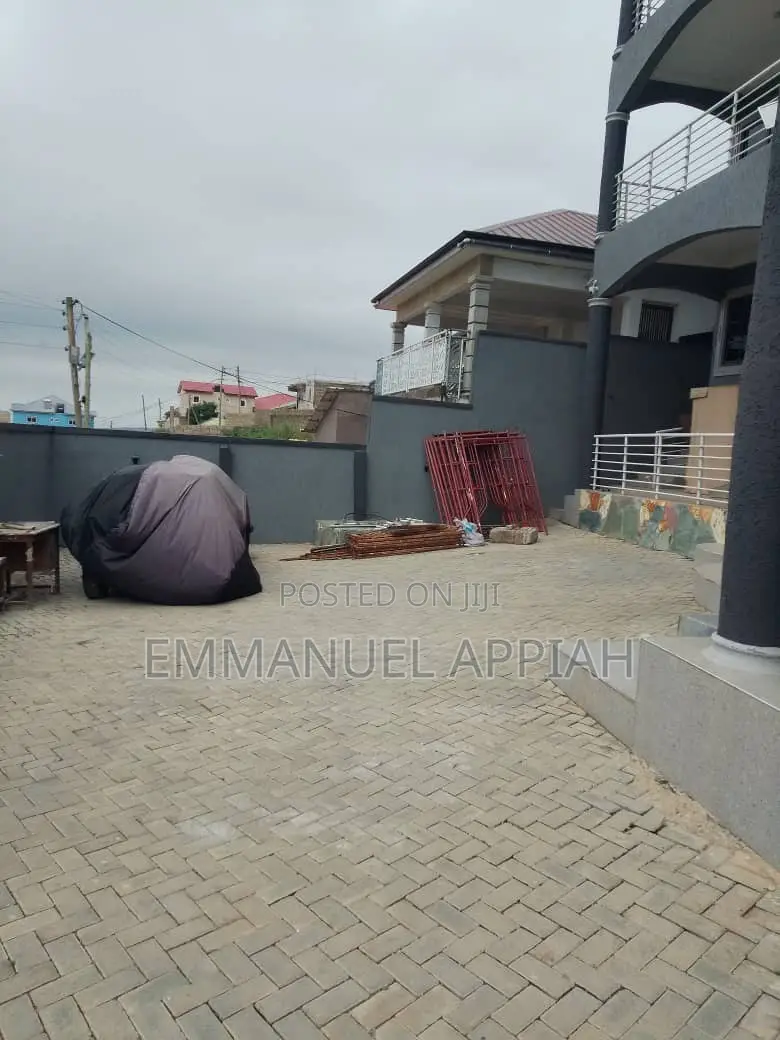 2bdrm Apartment in Gbawe Bulem for rent