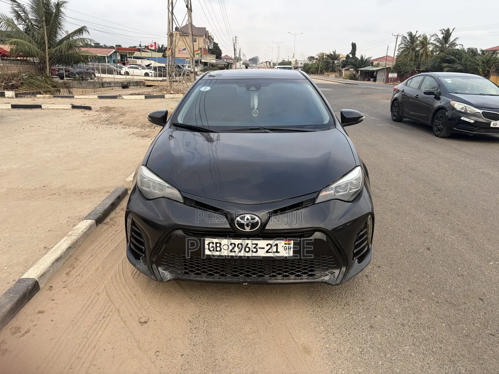 Toyota Corolla SE (1.8L 4cyl 2A) 2018 Black