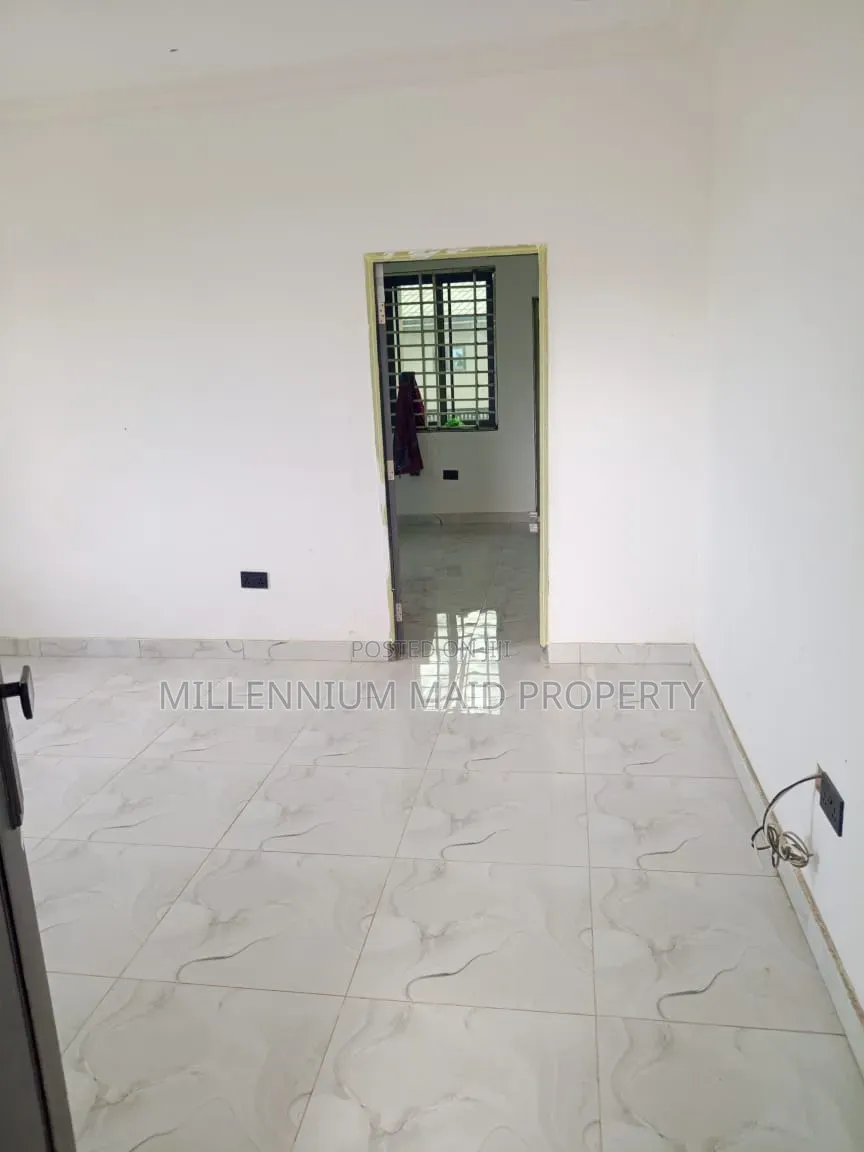 Furnished 1bdrm Apartment in Israel Park for rent