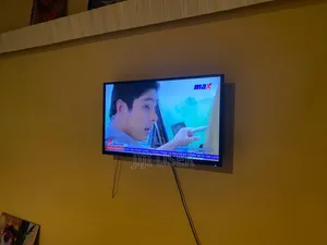 32 Inch Smart TV From UK