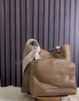 SHEIN Quality Shoulder Bags