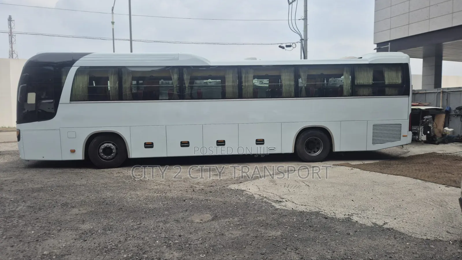 Kia Granbird 2013 White