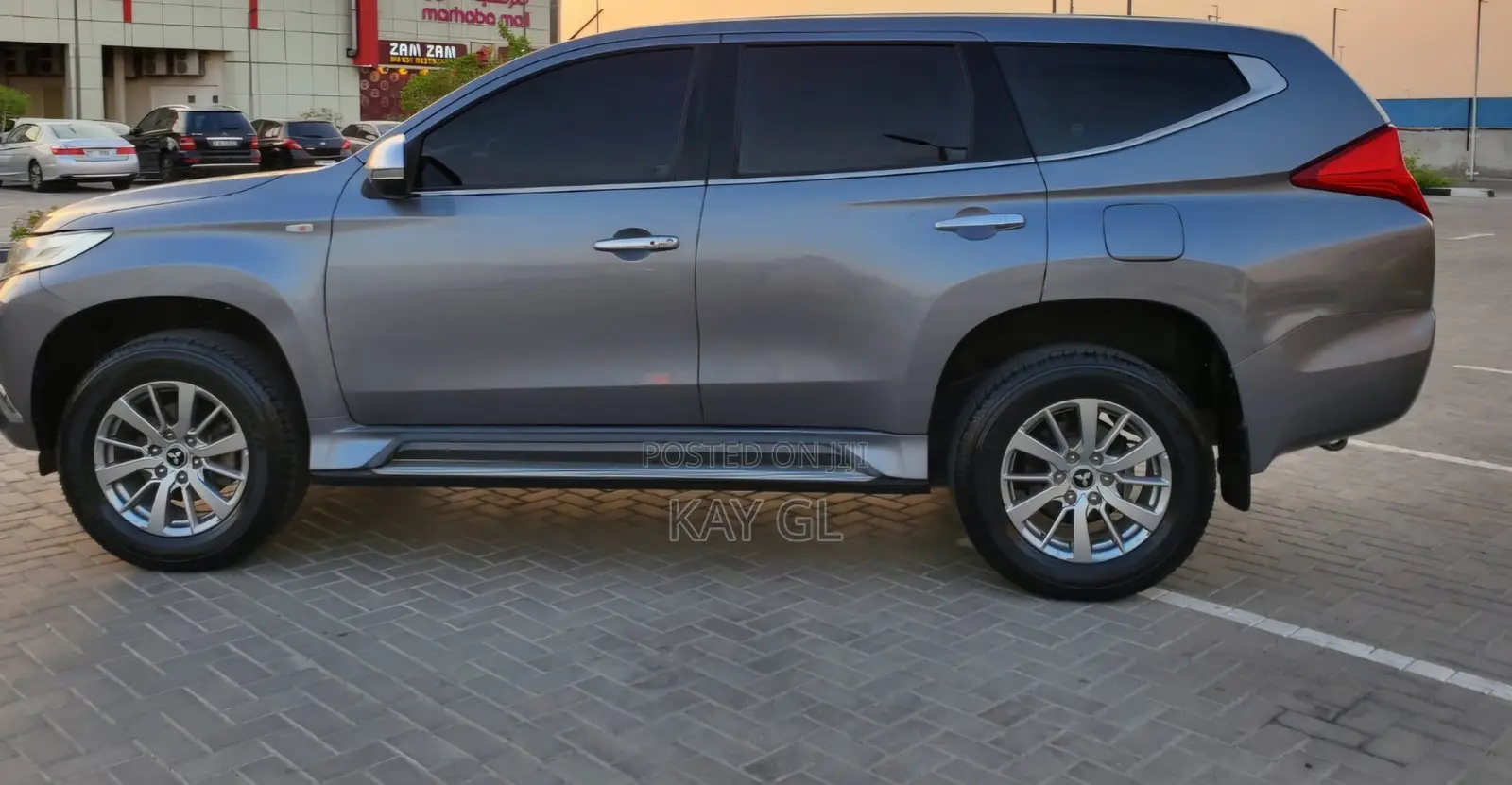 Mitsubishi Montero Sport 2018 Gray