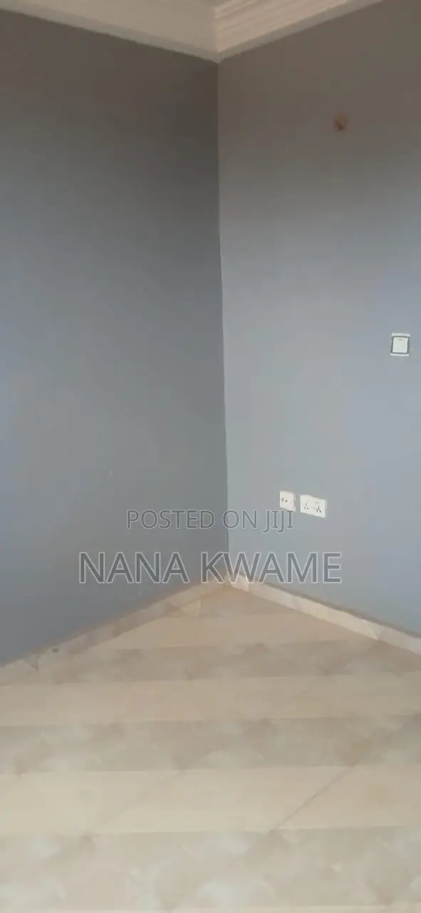 Furnished 2bdrm Apartment in Richmoni Estate, Atwima Nwabiagya for rent