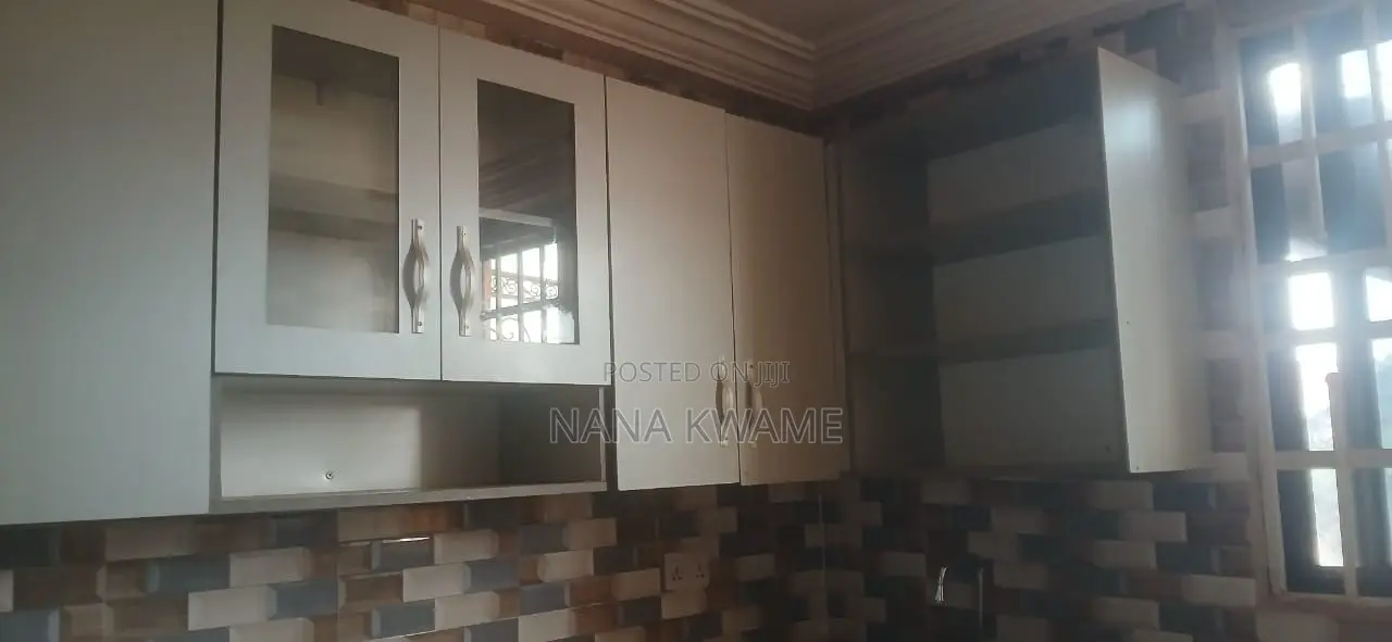 Furnished 2bdrm Apartment in Richmoni Estate, Atwima Nwabiagya for rent
