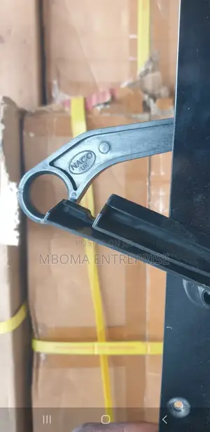 Delux Naco Louvre Frame