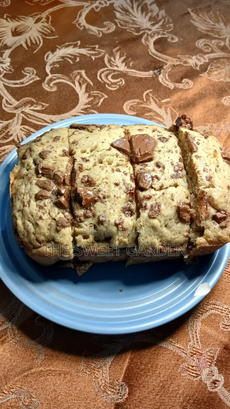 Moist Chocolate Banana Cake
