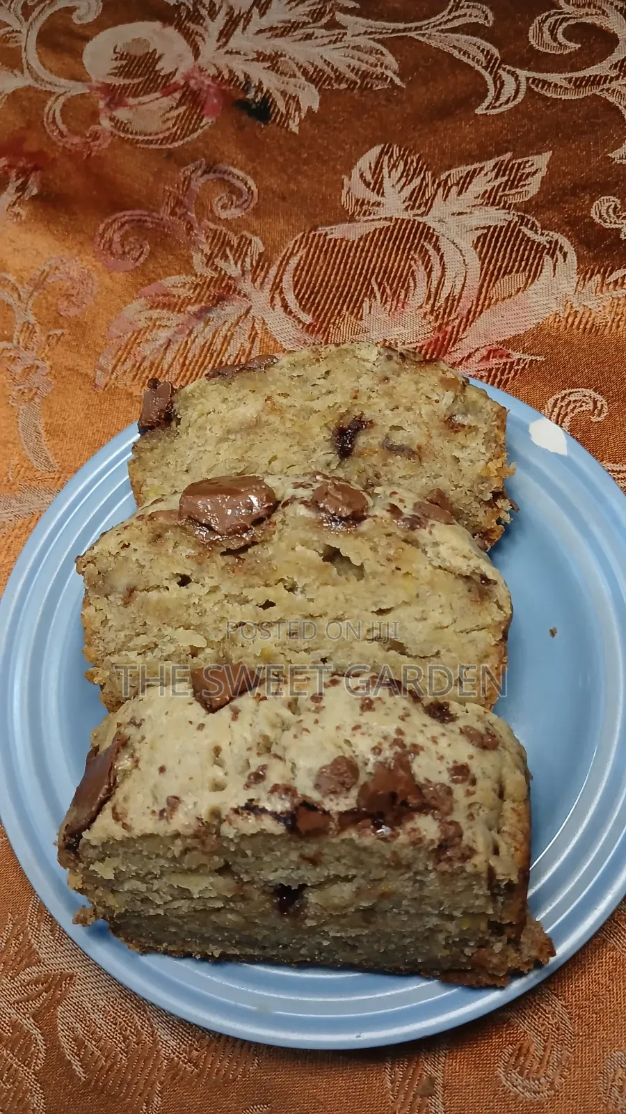 Moist Chocolate Banana Cake