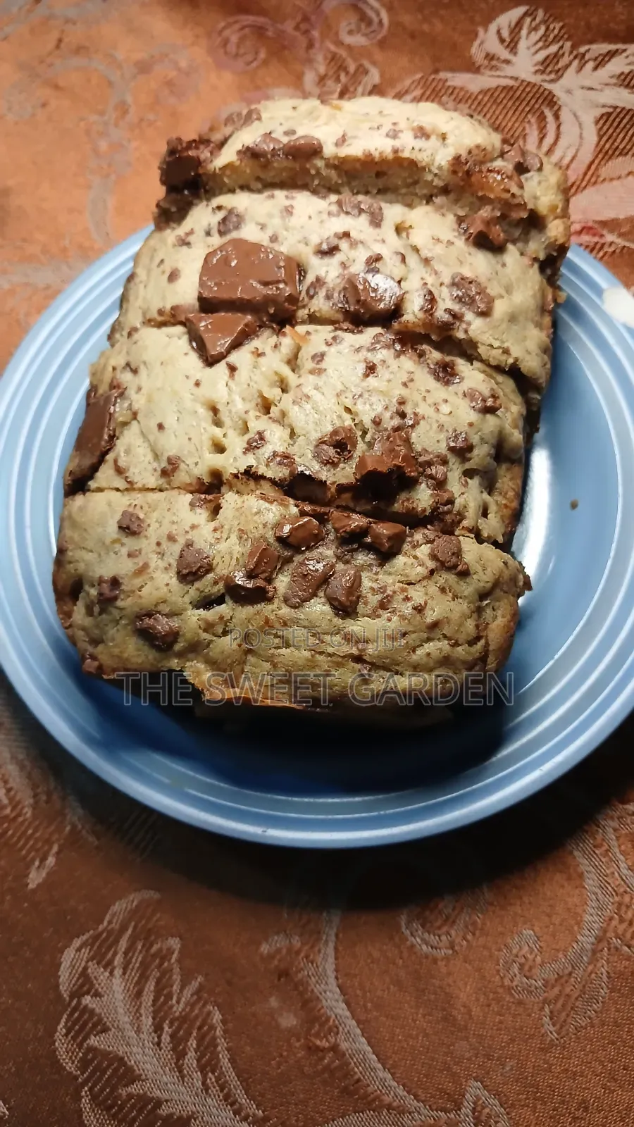 Moist Chocolate Banana Cake