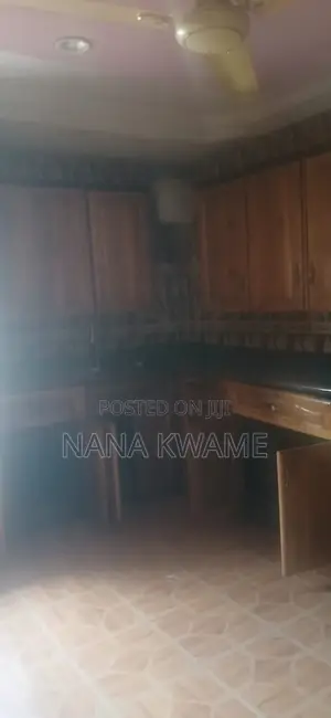 Furnished 5bdrm House in Richmoni Estate, Kumasi Metropolitan for rent