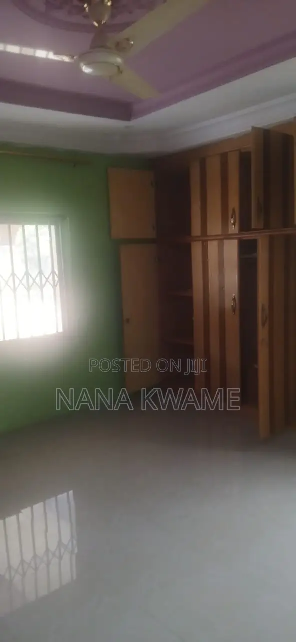 Furnished 5bdrm House in Richmoni Estate, Kumasi Metropolitan for rent