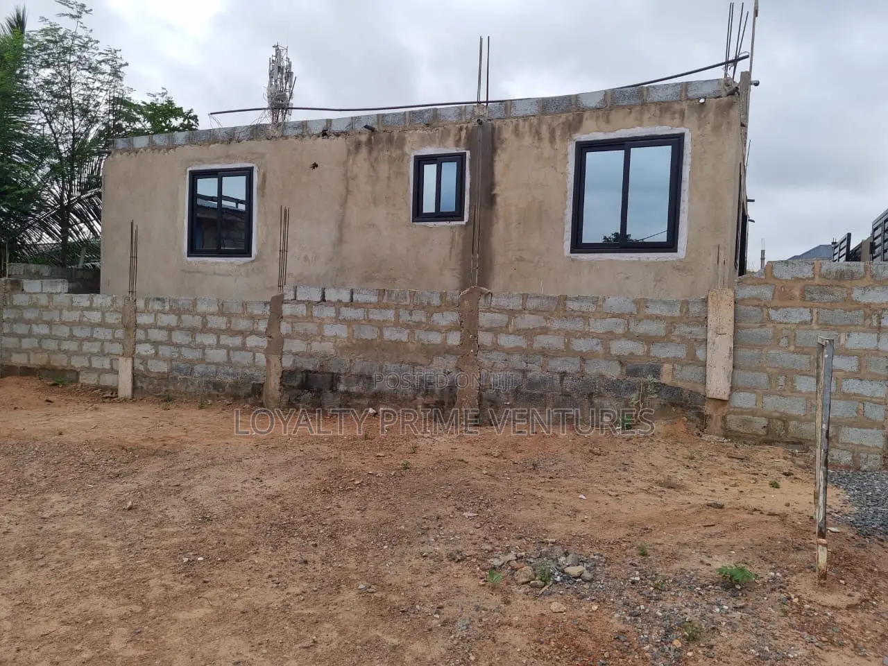 2bdrm Apartment in Gbetsile Bumper, Greater Accra for sale
