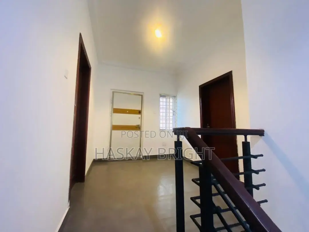 3bdrm House in Achimota for rent