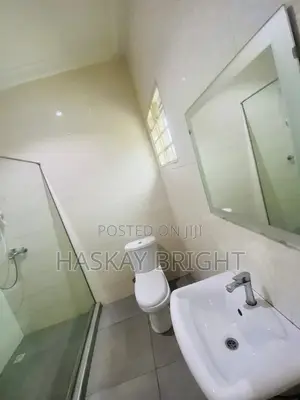 3bdrm House in Achimota for rent