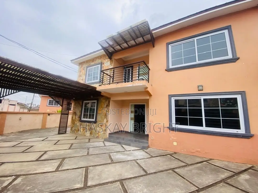 3bdrm House in Achimota for rent