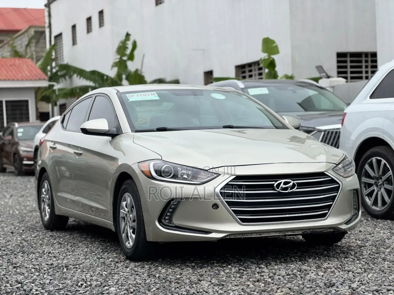 Hyundai Elantra SE Sedan FWD (2.0L 4cyl 6M) 2017 Beige