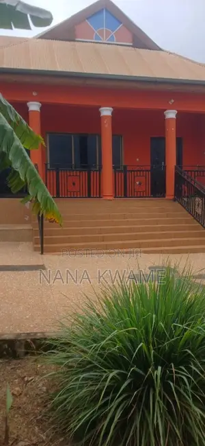 Furnished 5bdrm House in Richmoni Estate, Kumasi Metropolitan for rent