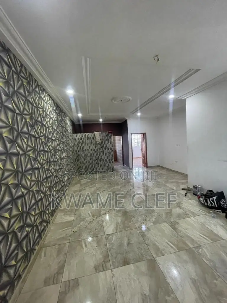 2bdrm Apartment in Diamond Estate, Ga South Municipal for rent