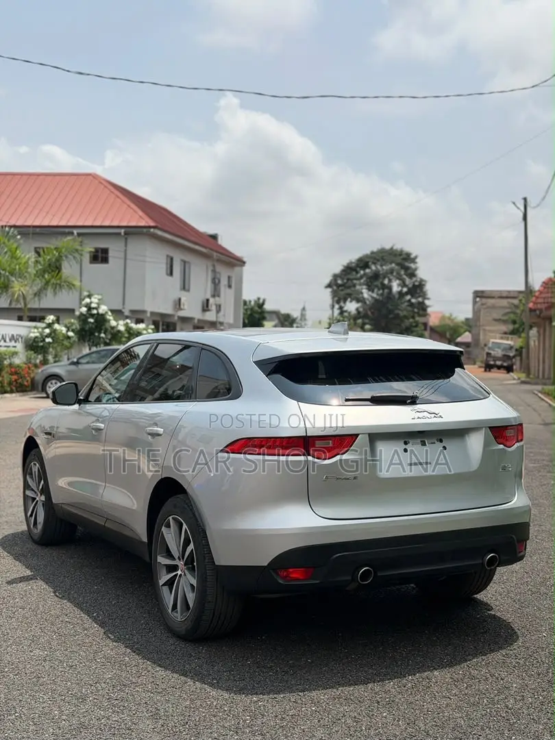 Jaguar F-Pace 35t Premium 2017 Silver