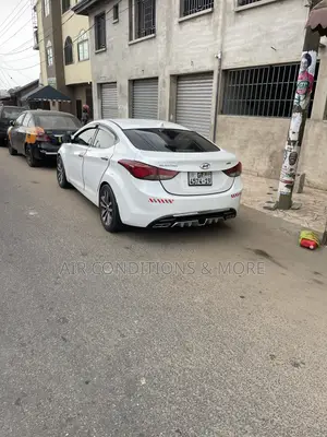 Hyundai Elantra Limited 2012 White