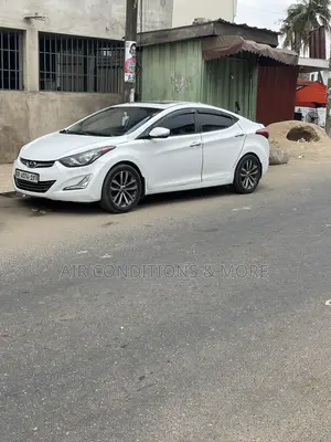Hyundai Elantra Limited 2012 White
